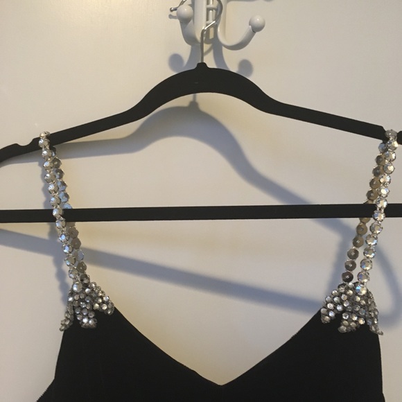 Vintage black velvet gown with rhinestone straps - Picture 3 of 3